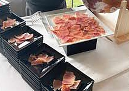 Stand découpe de jambon